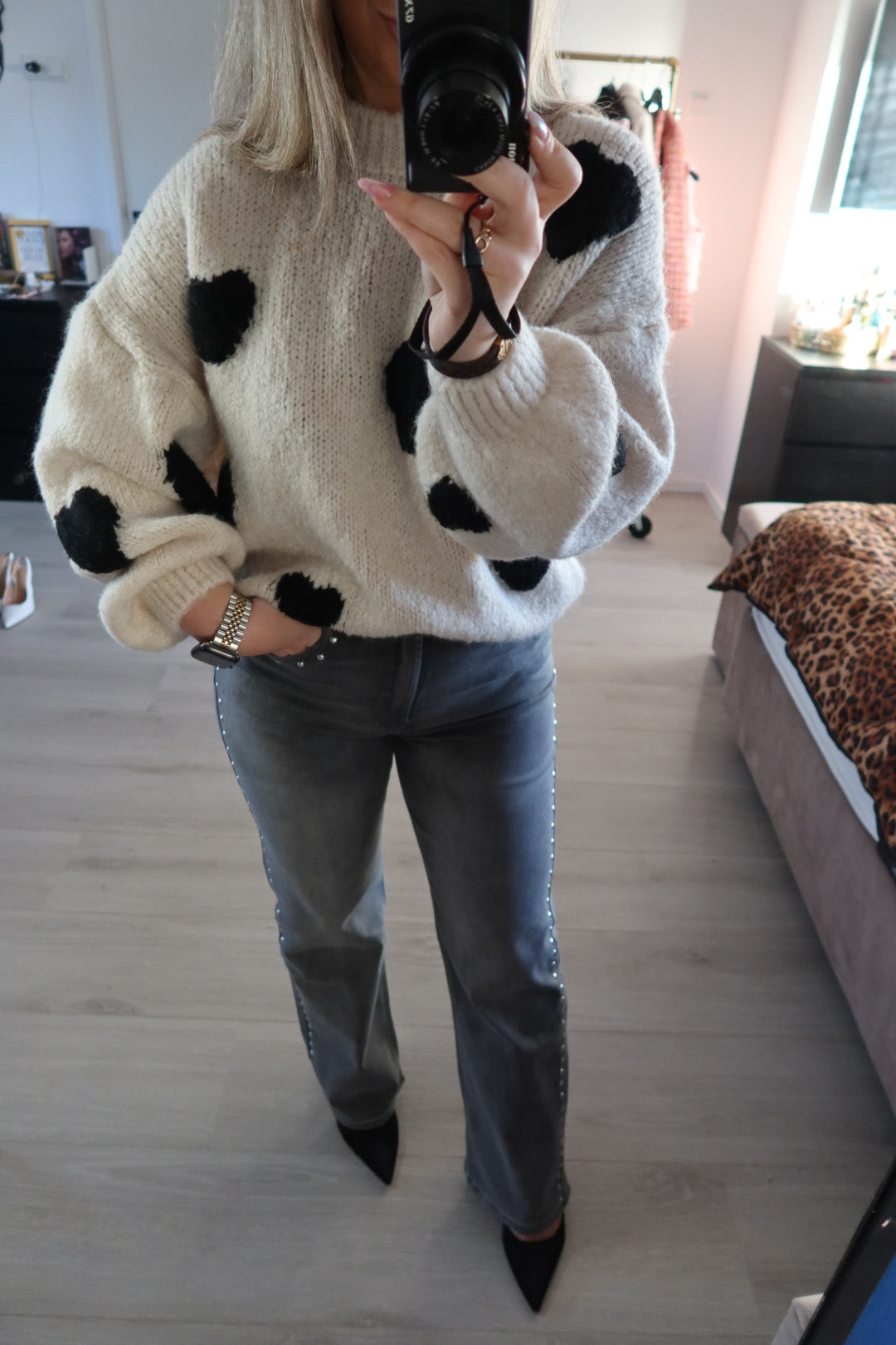 Sweter dziewczęcy Lover - Beżowo-czarny