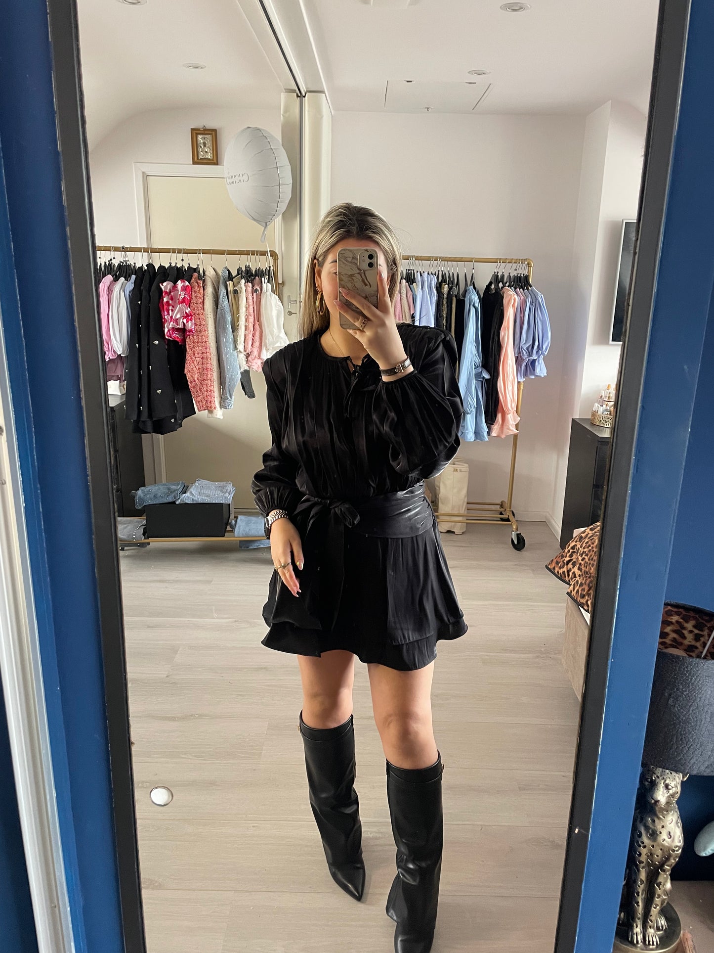 Luxe Satin Dress - Zwart